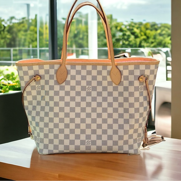 Louis Vuitton Handbags - Louis Vuitton Neverfull Rose Ballerine MM White Damier Azur Canvas NWOT